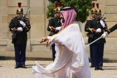 افسر گارد سلطنتی عربستان در پاریس هدف سرقت مسلحانه قرار گرفت