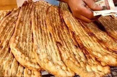  قیمت نان رسماً افزایش یافت؛ هشدار رئیس کارگروه آرد و نان درباره تبعات گرانی