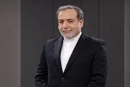 عراقچی: با جان مردم و سرنوشت کشور نمی‌توان ریسک کرد/ پایان جنگ یا با پیروزی مطلق ممکن است یا از مسیر مذاکره+ ویدیو
