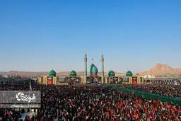 گزارش تصویری | وداع مردم قم با رهبر شهید؛ اقامه نماز بر پیکر رهبر شهید با امامت آیت‌الله العظمی جوادی آملی