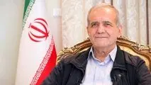 ابطحی: دیدار پزشکیان با رهبر انقلاب از ۴ صبح تا یک بعدازظهر بود
