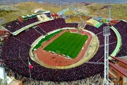 چمن هیبریدی یادگار امام نیامده خراب شد