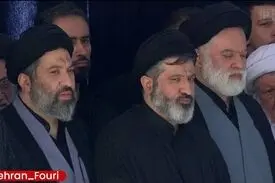 نخستین تصاویر از حضور فرزندان رهبر شهید در مصلی تهران منتشر شد+ویدیو