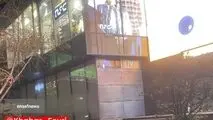 پلمب کافه ساعدی‌نیا با مسدودسازی کامل ورودی فلزی