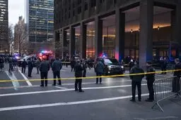 محاصره منطقه حادثه در نیویورک؛ عامل حمله بازداشت شد