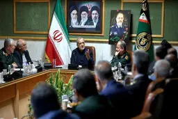 پزشکیان: دشمن از توان آفندی نیروهای مسلح ایران غافلگیر شد/ حرکت صنعت دفاعی به سمت فناوری‌های نوین باید شتاب بیشتری بگیرد دولت نشان داده رویکرد جناحی ندارد/ اگر انسجام داخلی حفظ شود، در نبرد نیز دست برتر را خواهیم داشت