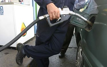 هنوز دستور جدیدی درباره بنزین ابلاغ نشده است