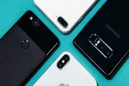 آخرین قیمت تلفن همراه در بازار + جدول