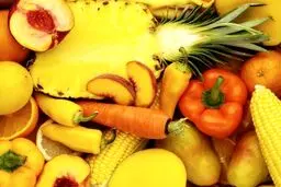 بهترین مواد غذایی برای درمان افسردگی / مصرف میوه‌های زرد رنگ را فراموش نکنید