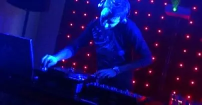 از خطر بازداشت تا درآمد میلیاردی در سال