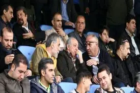 عضو کمیته فنی باشگاه استقلال: باورم نمی‌شود سرمربی تغییر کرده است