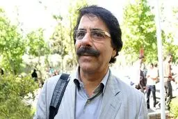 آیا واقعا علیرضا افتخاری به خاطر دیدار ده سال قبل با احمدی‌نژاد کتک خورد؟