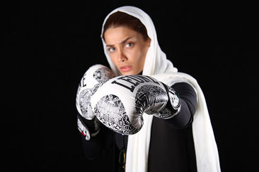 تینا آخوندتبار: برای تماشای دربی با لباس پسرانه به استادیوم رفتم!