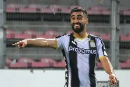 دنیا به کام دو لژیونر خواهد شد؟