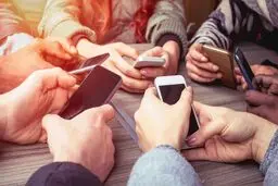 برای کاهش خطرات امواج موبایل چه کنیم؟