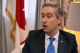 وزیر خارجه کانادا: طبق مقررات هوانوردی درباره جعبه سیاه، حق با ایران است