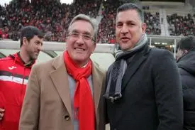 علی دایی:کی گفته پرسپولیس پول ندارد؟ آنها پولدارترین‌اند/حالم از پشت میز به هم میخورد