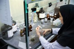 برای تشخیص کرونا به آزمایشگاه‌های خصوصی نروید