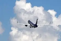 هما برای انجام پرواز به دبی در انتظار صدور مجوز سازمان هواپیمایی امارات است