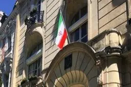 آمادگی سفارت ایران در پاریس برای ارائه مشاوره و مساعدت به ایرانی ها در پی شیوع کرونا