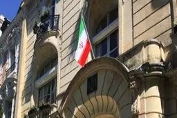 آمادگی سفارت ایران در پاریس برای ارائه مشاوره و مساعدت به ایرانی ها در پی شیوع کرونا