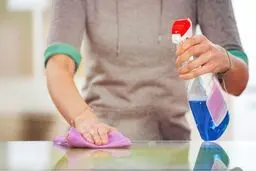 توصیه یک عضو هیات علمی دانشگاه؛ مراقب باشید چه نوع الکلی استفاده می‌کنید