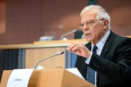 بورل همبستگی و حمایت اتحادیه اروپا با ایران را اعلام کرد