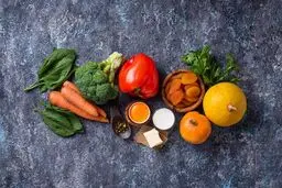 ۱۱ توصیه تغذیه‌ای وزارت بهداشت برای روزهای کرونایی
