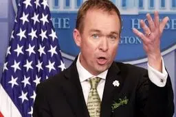 کاخ سفید پنهان‌کاری درباره شیوع کرونا را به گردن رسانه‌ها انداخت!