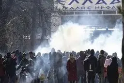 ۳۷ هزار پناهنده ترکیه را به مقصد اروپا ترک کردند
