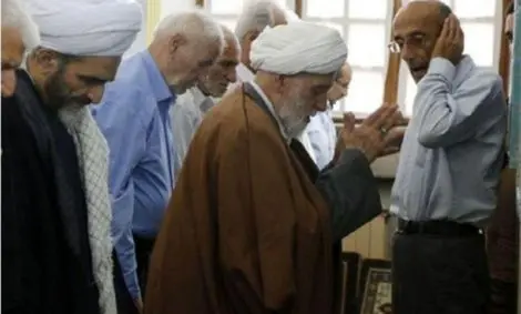 آیت‌الله لنگرودی به دلیل بیماری کرونا درگذشت