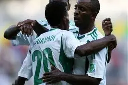 مرگ عجیب بازیکن فوتبال در زمین بازی