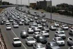 ترافیک در مسیرهای خروجی پایتخت نیمه سنگین است