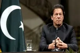 عمران خان:تحریم های آمریکا مانع مبارزه ایران با کرونا است