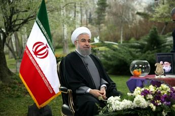 در پیامی خطاب به مردم آمریکا؛ روحانی: ملت آمریکا نگذارند بیش از این اوراق تاریخ آمریکا سیاه شود