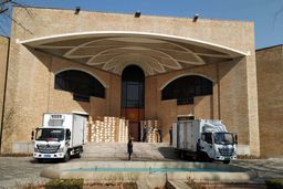 چهار محموله تجهیزات پزشکی از چین به ایران ارسال شد