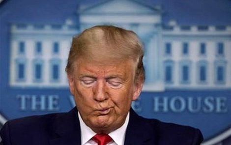 توصیه عجیب ترامپ: ماسک‌های خود را ضدعفونی و مجددا استفاده کنید!