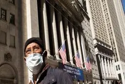 احتمال مرگ ۲۰۰ هزار تا ۱.۷ میلیون آمریکایی در اثر کرونا