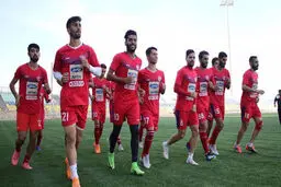 اعتصاب بازیکنان پرسپولیس به دلیل مشکلات مالی