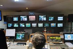 برگزاری جلسات علنی مجلس به صورت تله‌کنفرانس تلویزیونی