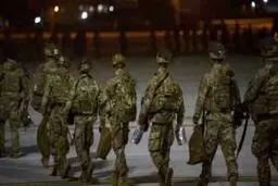 الحشد: عقب نشینی کامل آمریکا از عراق نابودی کامل داعش را رقم می‌زند