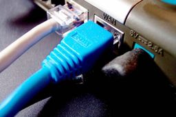 ارتقای اینترنت خانگی به ۱۶ مگ تا پایان اردیبهشت