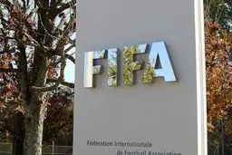 تمدید زمان فصل جاری لیگ‌های فوتبال دنیا/ پایان زودهنگامی در کار نیست