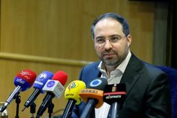 تردد بین استانی کادر درمانی بلامانع شد /مردم همچنان از سفر به استان‌ها خودداری کنند