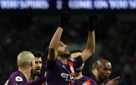 پاسخ جالب بازیکن منچسترسیتی به هواداران با استفاده از حدیثی نبوی