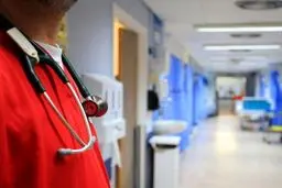 سازو کار دریافت گواهی سلامت دانشجویان چگونه است؟