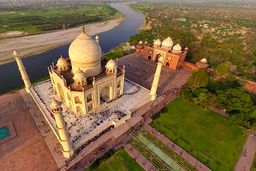 مصرف دسته جمعی مواد مخدر با رعایت فاصله اجتماعی + فیلم