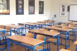 دانشجویان مبتلا به کرونا مجاز به حذف ترم شدند