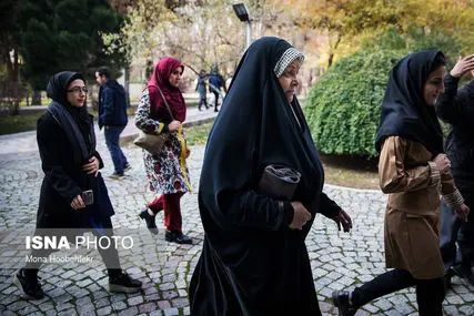 شروع فعالیت دانشجویان منوط به گرفتن گواهی سلامت از مرکز بهداشت و درمان دانشگاه است