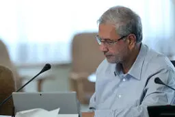 آیا جهانی بدون دست دادن، آغوش کشیدن و هیجان در استادیوم‌ها خواهیم داشت؟ /روایت ربیعی از ماه روزه و روزگار پساکرونا